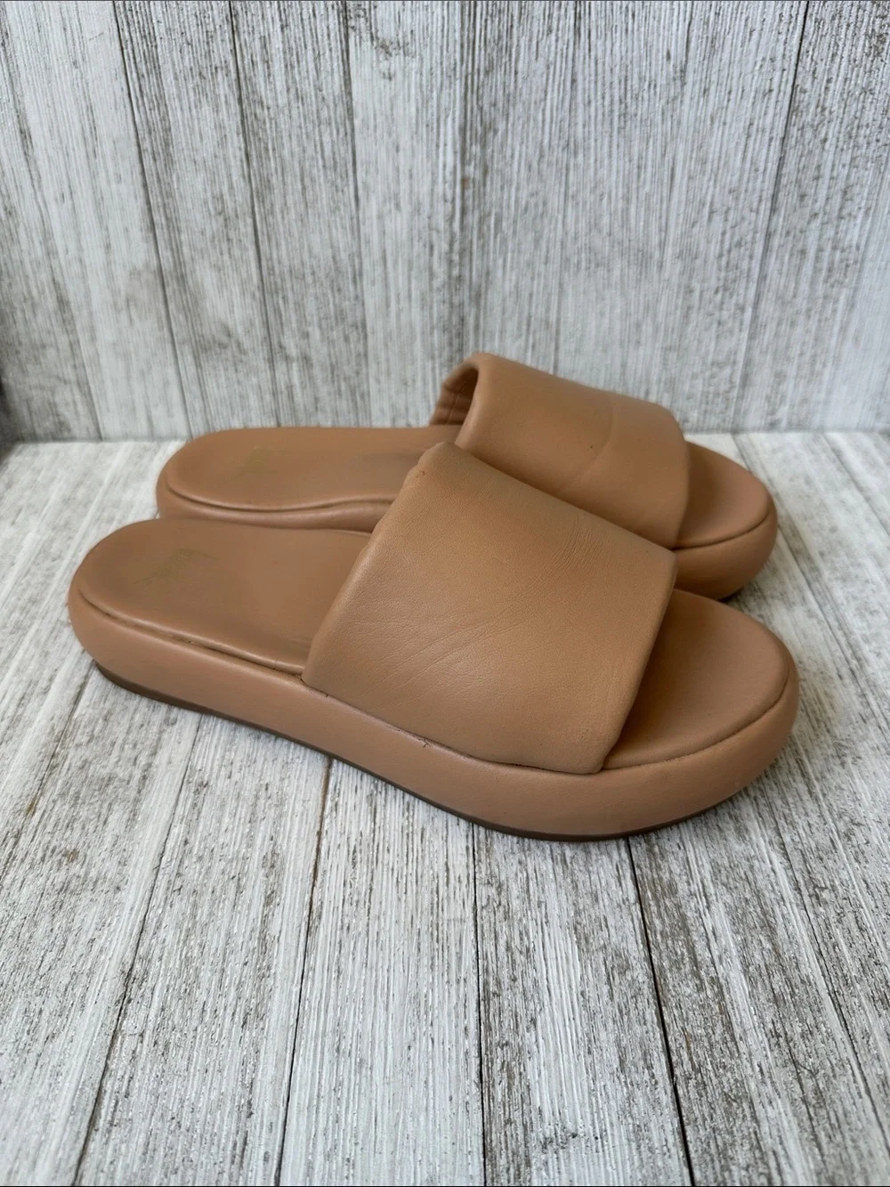 beek Trumpeter Platform Slide Sandal
